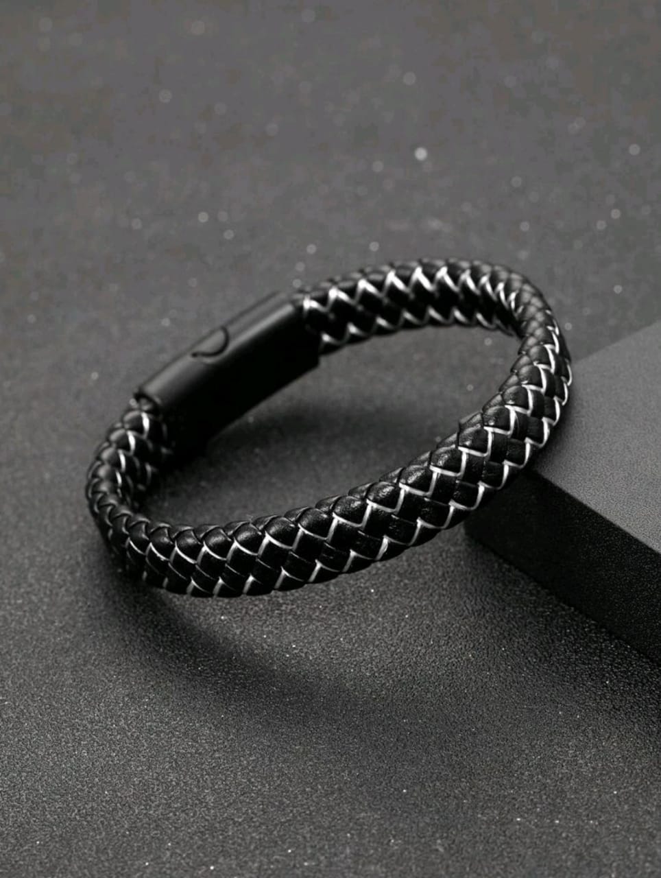 Fashionable Men Two Tone Braided Bracelet  for a Stylish Look