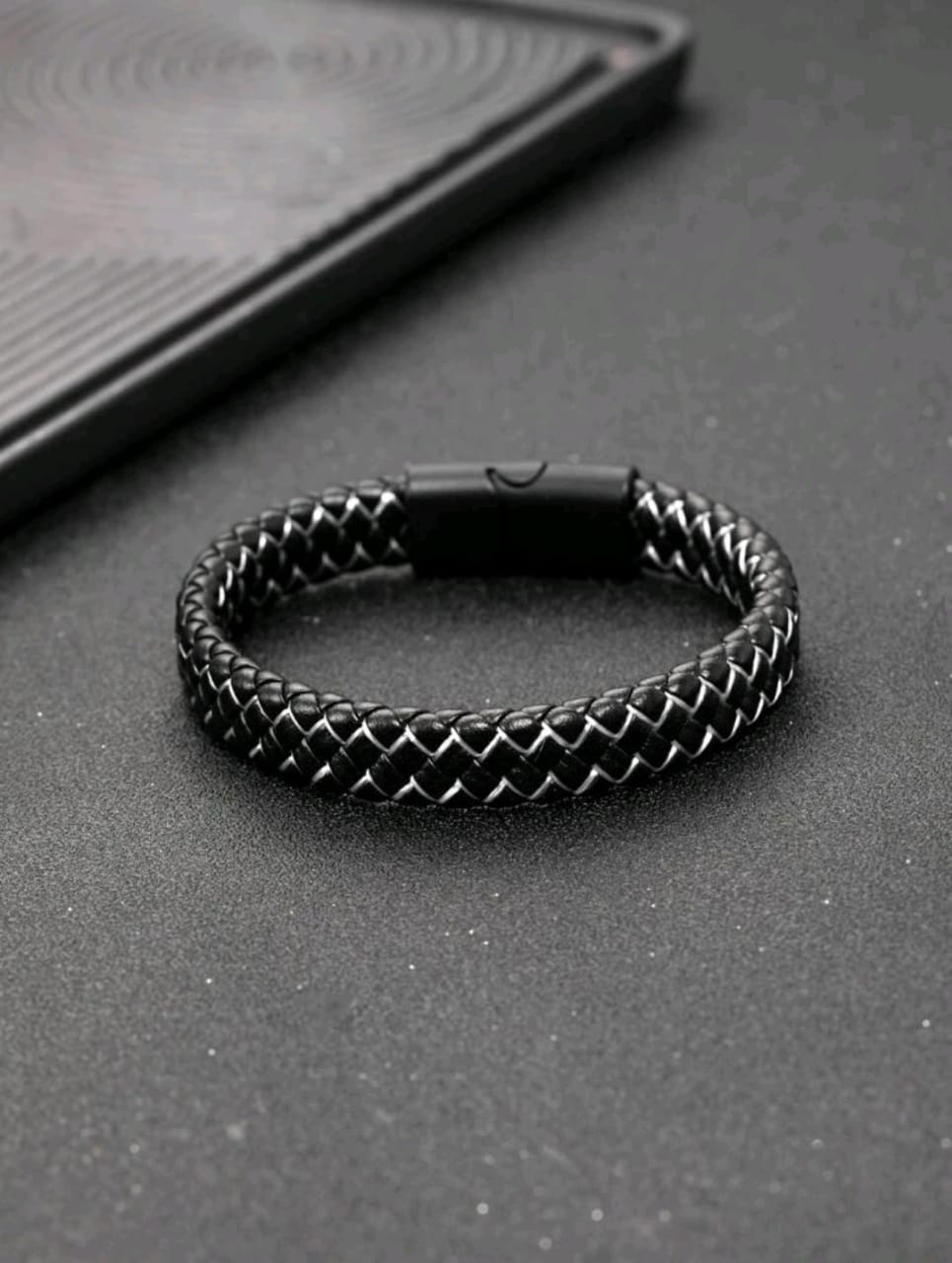 Fashionable Men Two Tone Braided Bracelet  for a Stylish Look