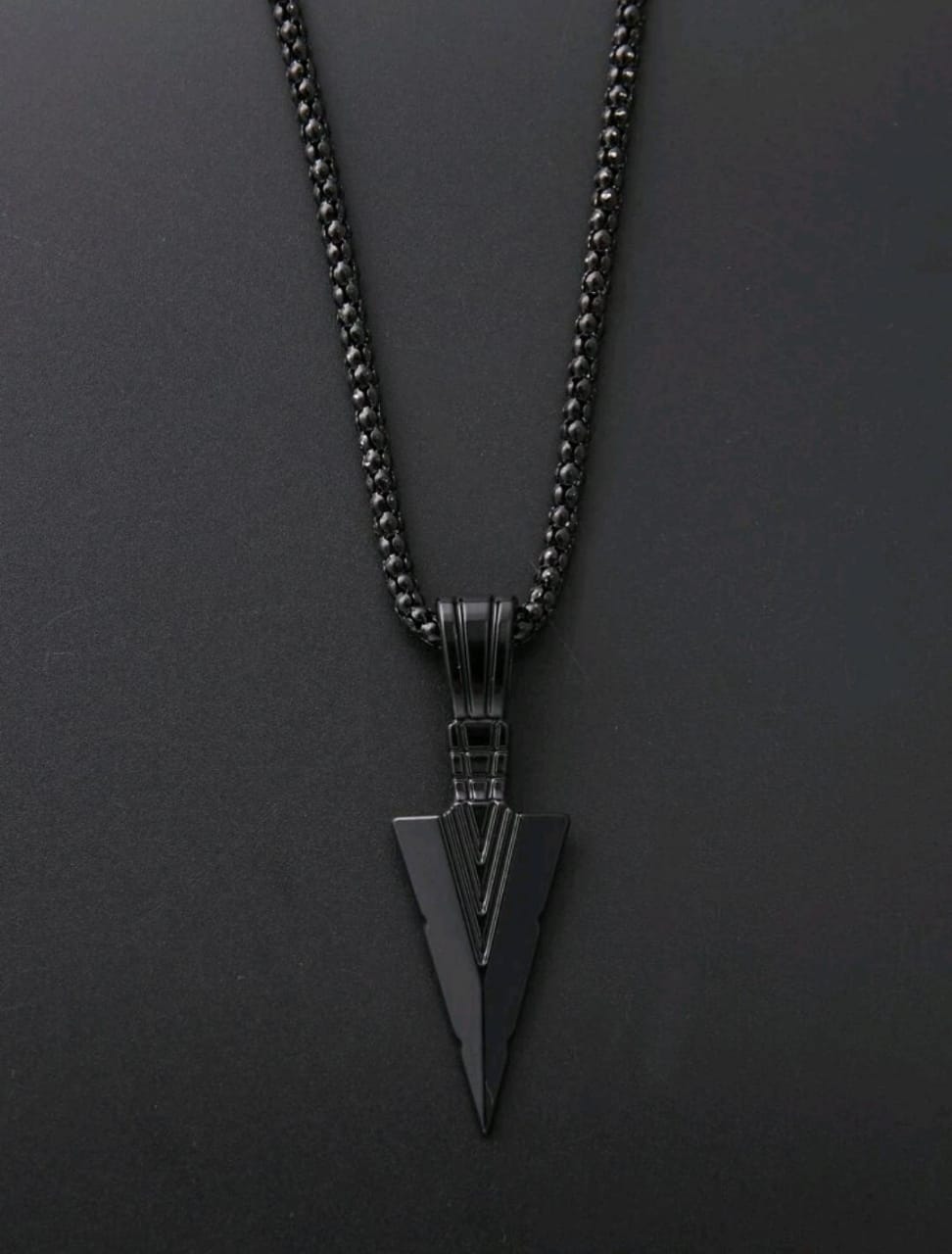 Fashionable and Popular Men Geometric Charm Necklace