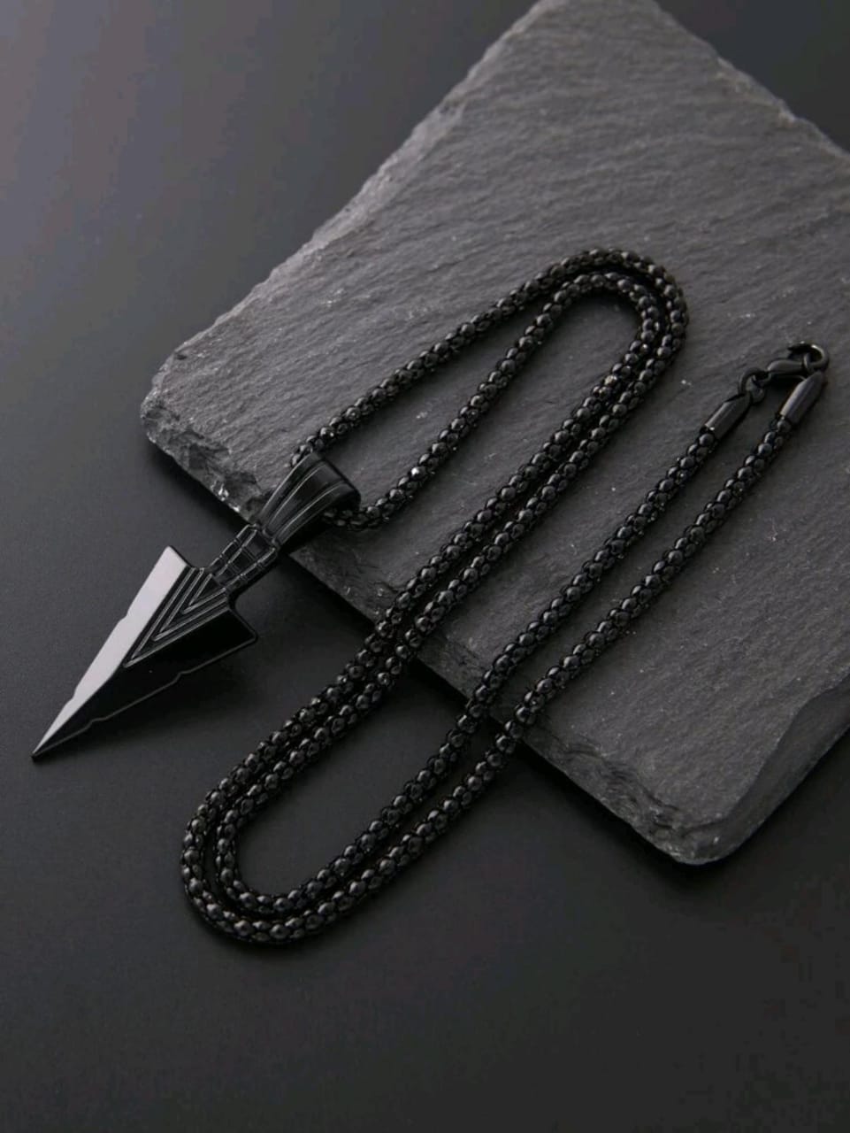 Fashionable and Popular Men Geometric Charm Necklace